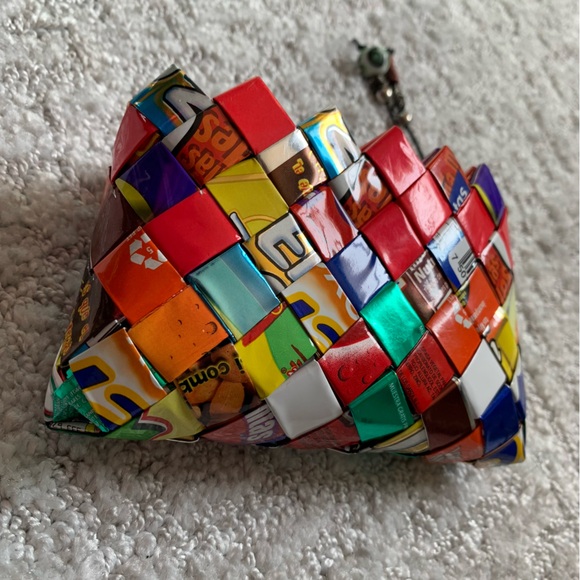 Handmade Coinpurse - Picture 2 of 7